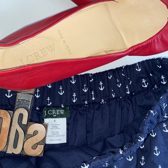 J. Crew Pull-On Navy Mini Skirt with White Anchor⚓️ Print - Picture 10 of 12
